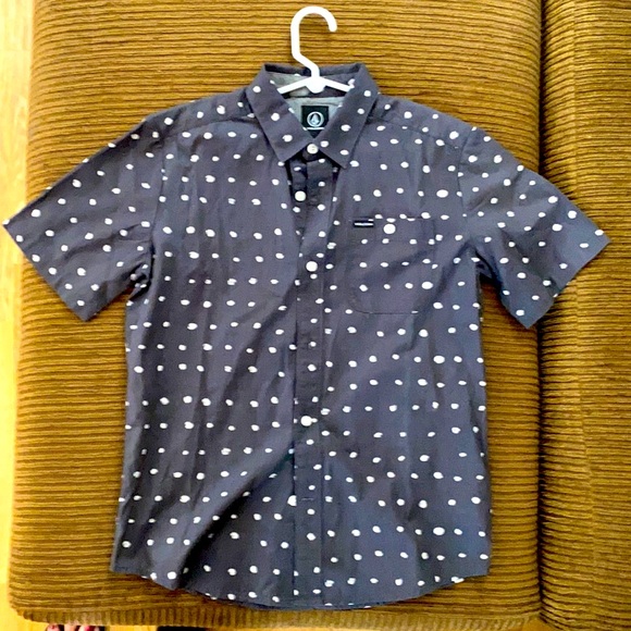 Volcom Boys Size Medium (sz10-12) button up shirt - Picture 1 of 4